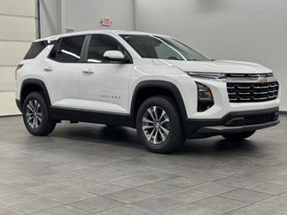 New 2026 Chevrolet Equinox LT w/ Convenience Package II image 1