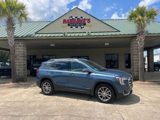 Used 2024 GMC Terrain SLT image 1
