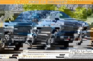 New 2026 Chevrolet Silverado EV Trail Boss image 1