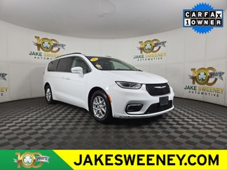 Certified 2022 Chrysler Pacifica Touring-L image 1