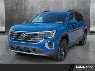 New 2025 Volkswagen Atlas SE image 1