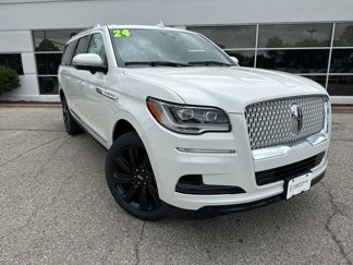 New 2024 Lincoln Navigator L Reserve image 1
