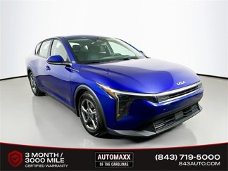Used 2025 Kia K4 LXS image 1