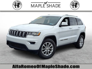 Used 2021 Jeep Grand Cherokee Laredo image 1