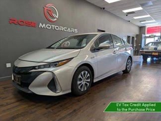 Used 2021 Toyota Prius Prime LE image 1