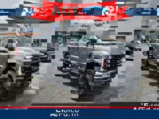 Used 2023 Ford F250 XLT w/ Black Appearance Package image 1