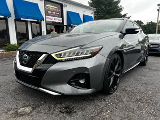Used 2022 Nissan Maxima SR w/ Sport Mat Group image 1