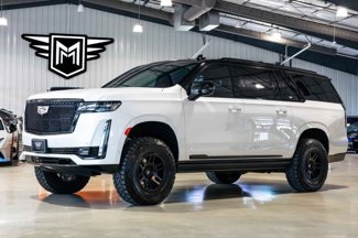 Used 2022 Cadillac Escalade ESV Sport Platinum image 1