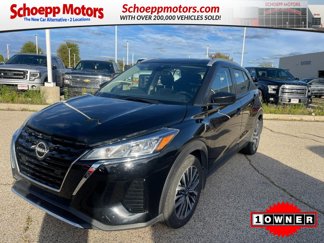 Used 2024 Nissan Kicks SV image 1