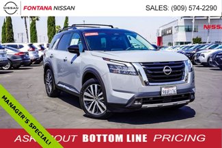 Certified 2022 Nissan Pathfinder Platinum w/ Cargo Package image 1
