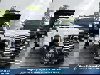 New 2025 Ford F550 4x4 Regular Cab Super Duty image 1