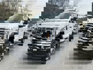 New 2025 Ford F550 4x4 Crew Cab Super Duty image 1