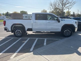 Used 2024 GMC Sierra 2500 SLE image 1