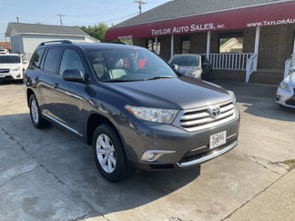 Used 2013 Toyota Highlander Plus image 1