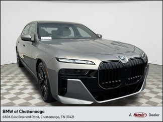 Used 2024 BMW 740i w/ Executive Package image 1