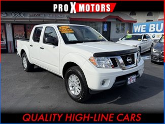 Used 2020 Nissan Frontier SV image 1