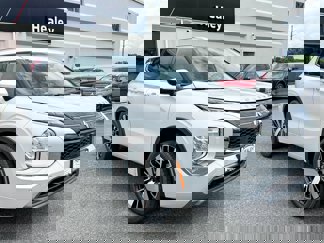 New 2025 Mitsubishi Outlander AWD image 1