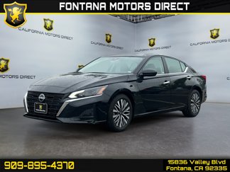 Used 2024 Nissan Altima 2.5 SV image 1