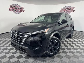 Used 2025 Nissan Rogue SV image 1