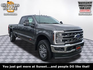 New 2025 Ford F350 4x4 Crew Cab Super Duty image 1