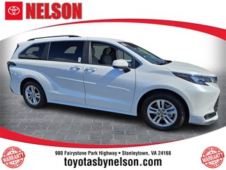 New 2025 Toyota Sienna XLE w/ XLE Plus Package image 1