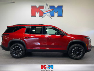 Used 2025 Chevrolet Traverse Z71 w/ Enhanced Driving Package image 1