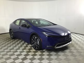 New 2025 Toyota Prius Plug-In Hybrid image 1