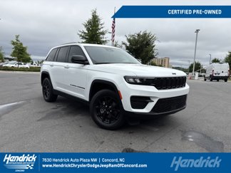 Used 2024 Jeep Grand Cherokee Altitude image 1