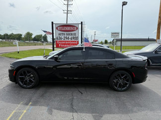 Used 2021 Dodge Charger SXT w/ Blacktop Package image 1