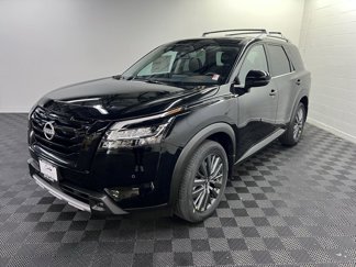 New 2025 Nissan Pathfinder SL w/ SL Premium Package image 1