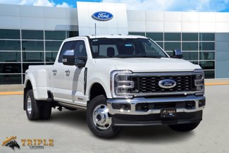 New 2025 Ford F350 Lariat image 1