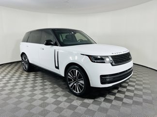 Used 2024 Land Rover Range Rover Long Wheelbase SE image 1