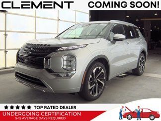 Used 2024 Mitsubishi Outlander SEL image 1