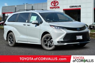 New 2025 Toyota Sienna XLE Woodland Edition image 1