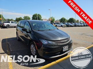 Used 2023 Chrysler Voyager LX image 1