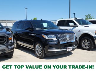 Used 2024 Lincoln Navigator Premiere image 1