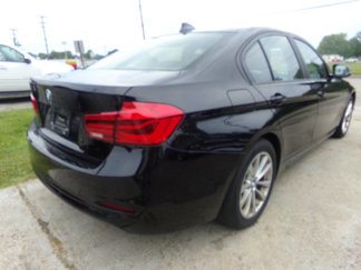 Used 2016 BMW 320i xDrive Sedan image 1