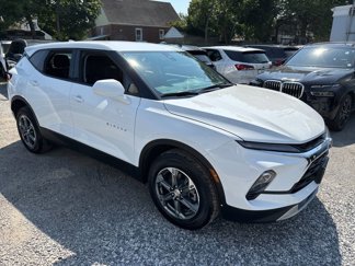 Used 2025 Chevrolet Blazer LT image 1