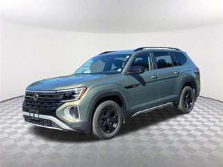 New 2026 Volkswagen Atlas Peak Edition image 1
