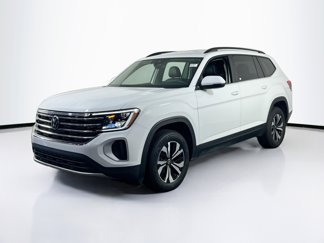 Used 2024 Volkswagen Atlas SE image 1