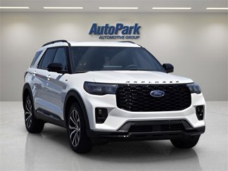 New 2025 Ford Explorer ST-Line image 1