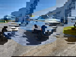 New 2025 Jeep Grand Cherokee L Laredo image 1