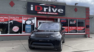 Used 2020 Land Rover Discovery SE image 1