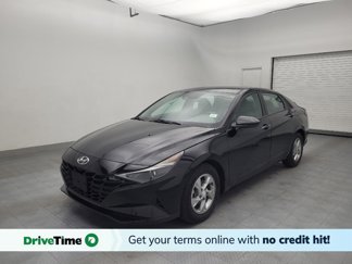 Used 2022 Hyundai Elantra SE image 1