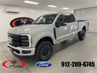 New 2025 Ford F350 4x4 Crew Cab Super Duty image 1