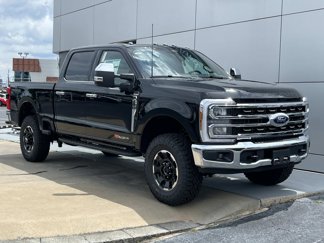 New 2025 Ford F250 4x4 Crew Cab Super Duty image 1