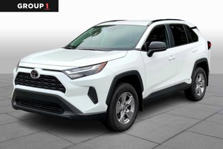 Certified 2025 Toyota RAV4 LE image 1