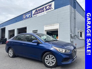 Used 2021 Hyundai Accent SE image 1