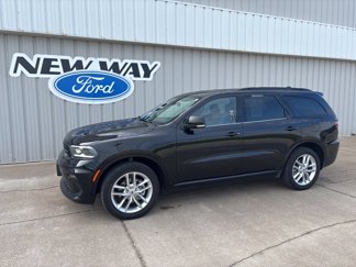 Used 2023 Dodge Durango GT image 1