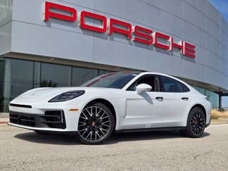 New 2025 Porsche Panamera 4 image 1
